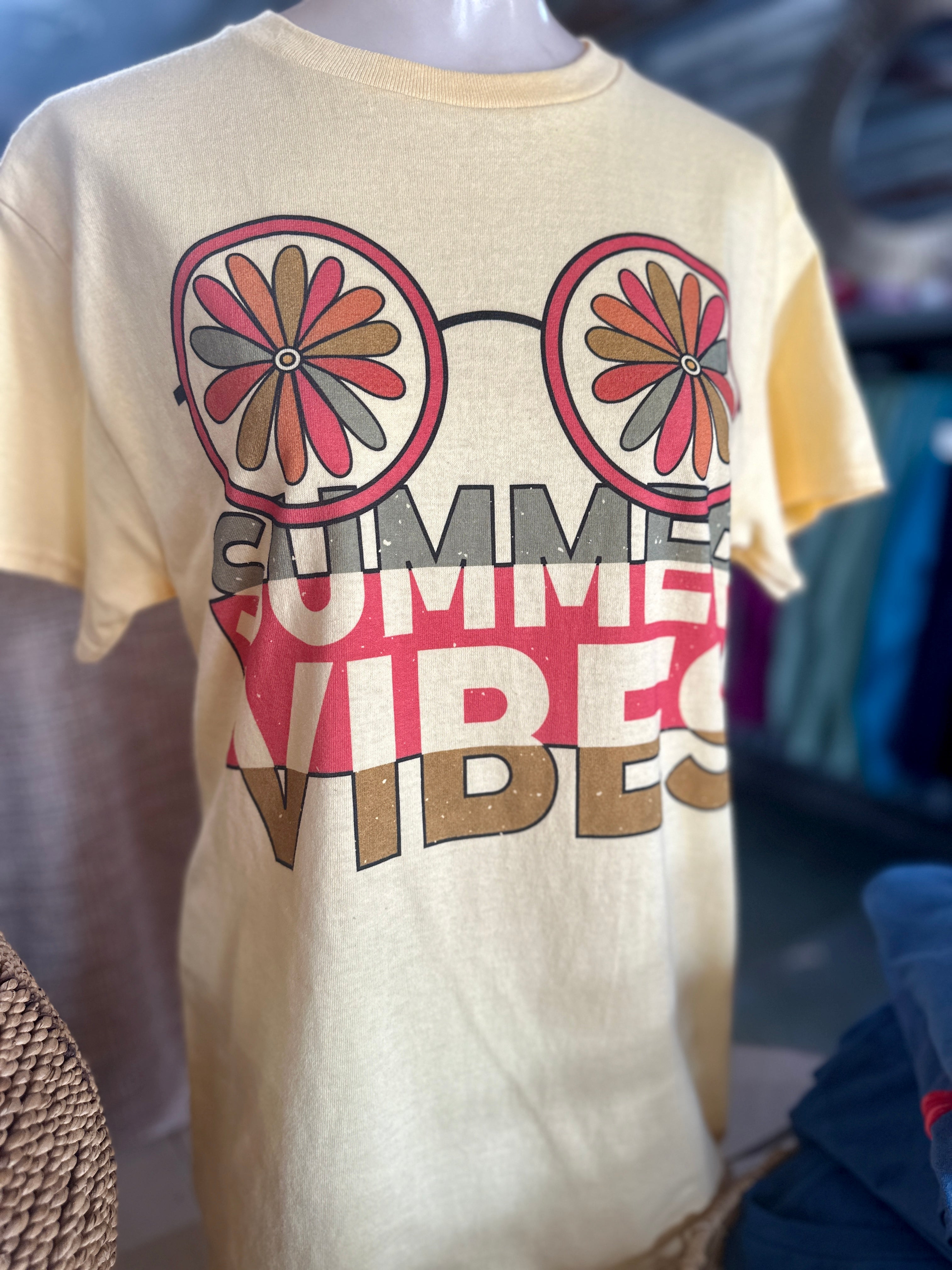 Summer Vibes Tee